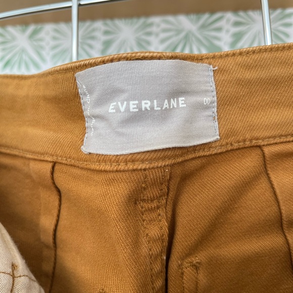 Stylish Brown Pants - Picture 2 of 3